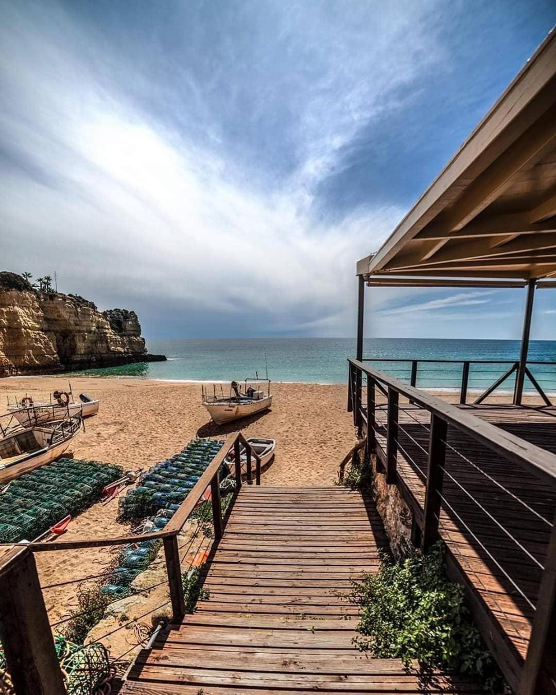 Апартаменты Linda Vista Mar T1, A-C, Wi-Fi, Porches Поршеш Экстерьер фото